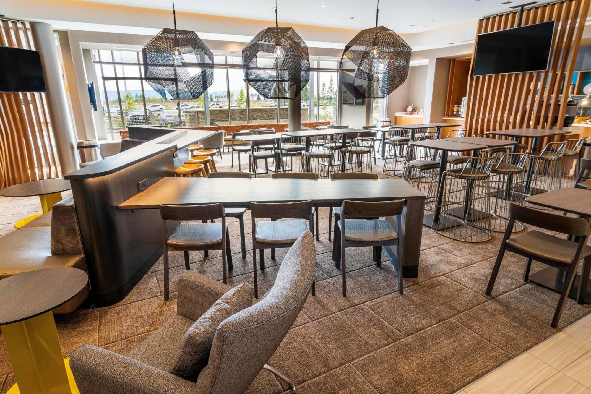 Springhill Suites By Marriott Ontario Airport/Rancho Cucamonga Dış mekan fotoğraf